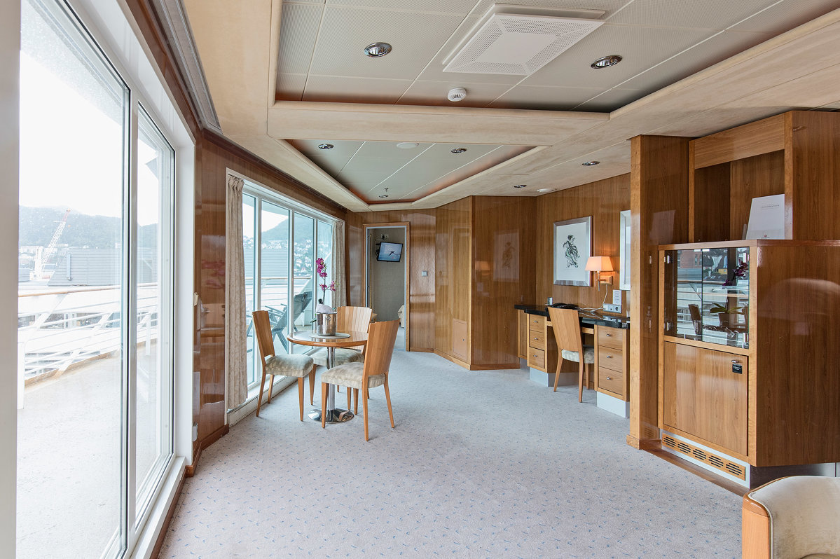 MS Trollfjord - Kabine: Eigner-Suite auf dem Oberdeck