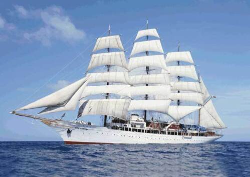  Küstenzauber im Mittelmeer