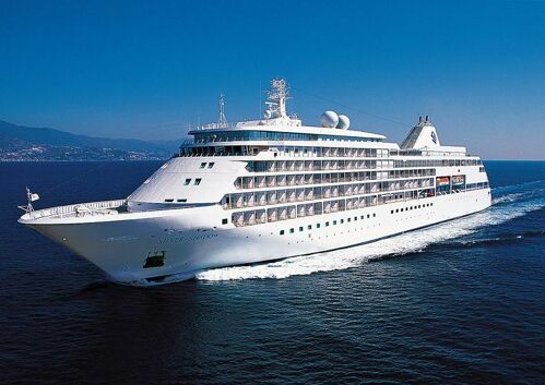  Mediterraner Küstentraum